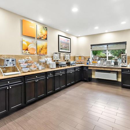 Comfort Suites Portland Airport Zewnętrze zdjęcie