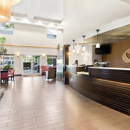 Comfort Suites Portland Airport Zewnętrze zdjęcie