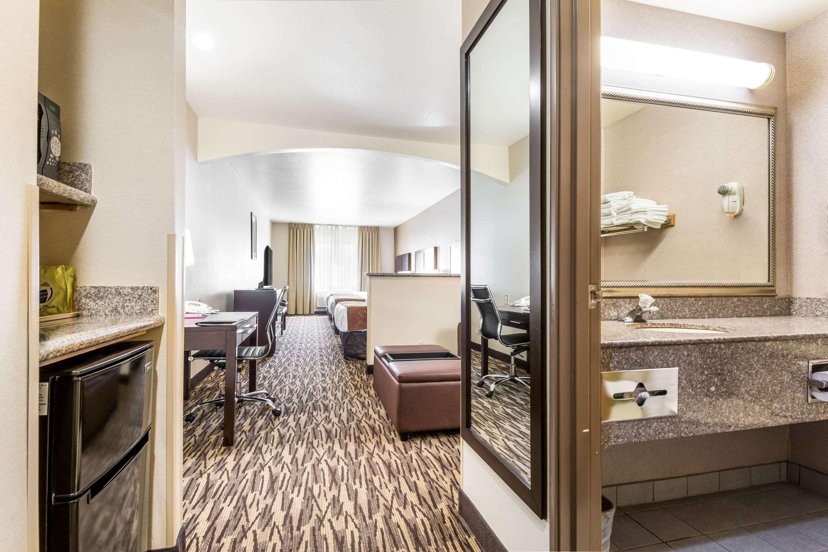 Comfort Suites Portland Airport Zewnętrze zdjęcie