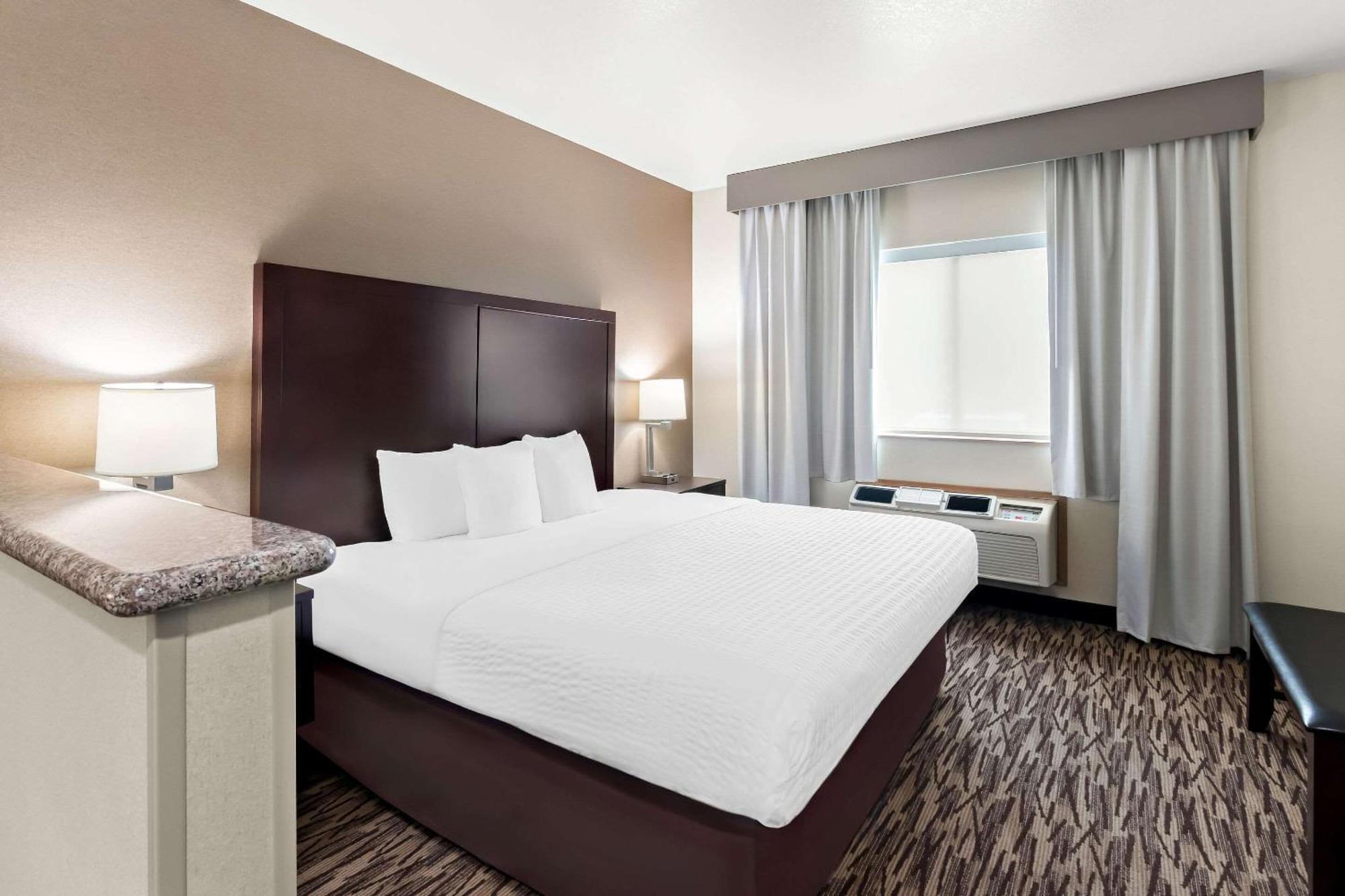Comfort Suites Portland Airport Zewnętrze zdjęcie